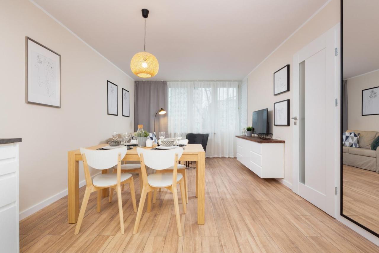 Apartments Warsaw Krolewska By Noclegi Renters Eksteriør billede